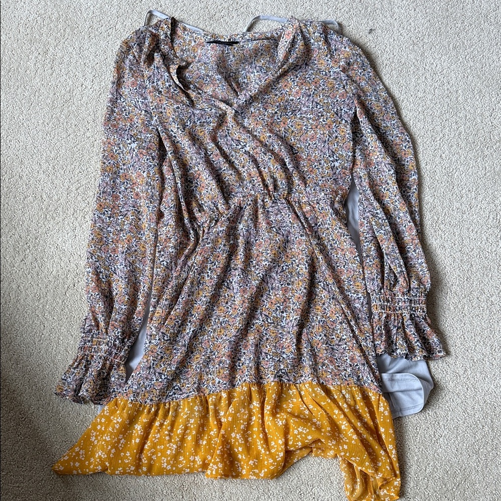 Banana Republic Floral Long Sleeve Dress - Multicolor and Yellow